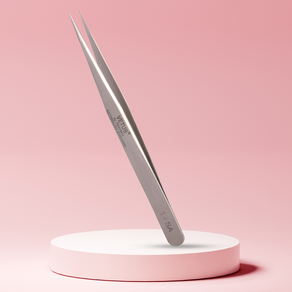 Long Lashes lash tweezers straight