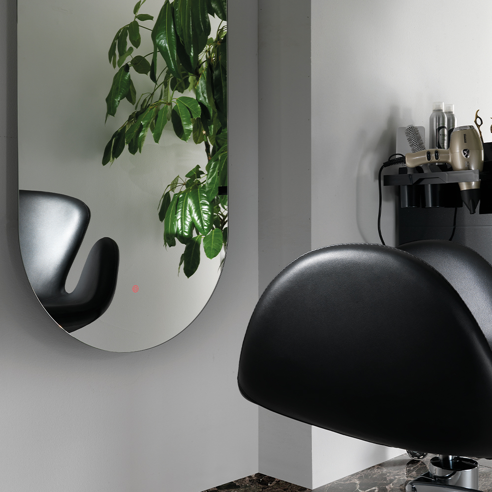 Alba mirror with light