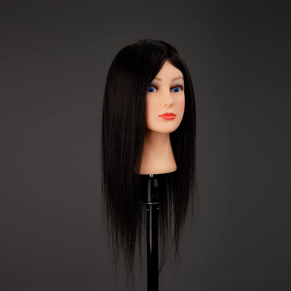 Medium hair Training head Length 35/40 cm Colour 3