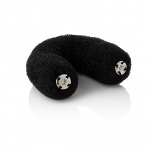 Hair bun with button