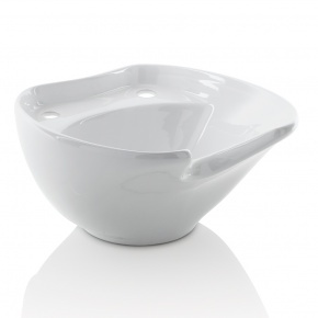White washing basin